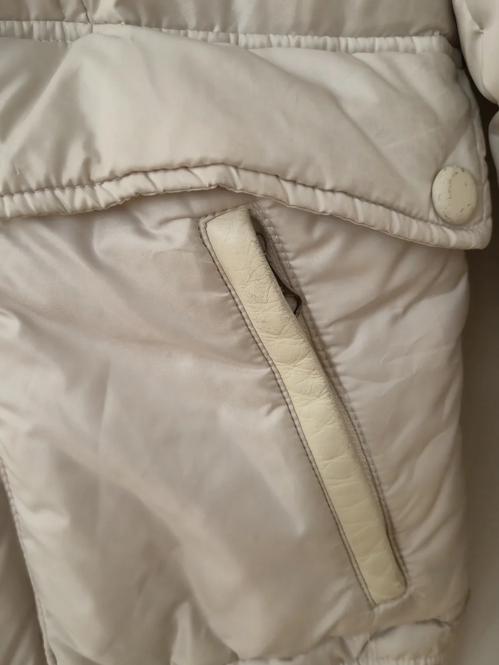 Mackage Ivory Down Puffer Bomber Jacket Fur Trim Leather Accents - Picture 3 of 16
